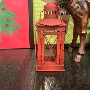 Lantern candleholder